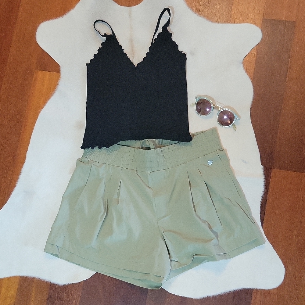 Calia Sage Green Drawstring Shorts M